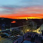 Apartment Dg Mit Neckarblick Nuertingen